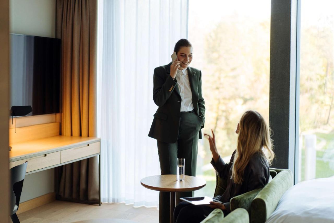 Hyatt Regency Zurich Airport Circle Hotell Kloten Exteriör bild